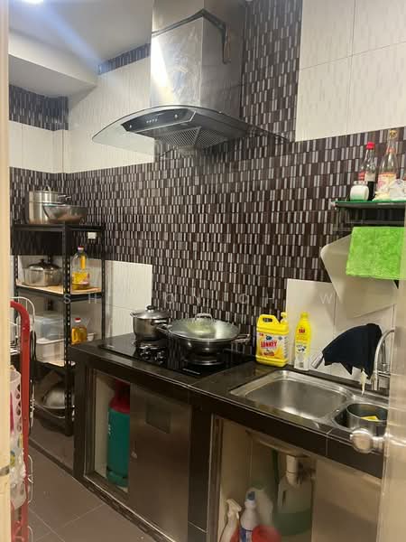 Semi-Detached House for Sale in Puchong (Selangor) - Sharon Chow - Kitchen - PropertyGuru.com.my
