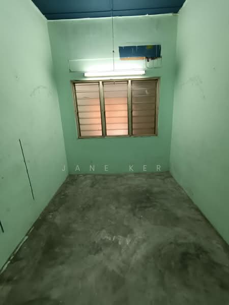 1-storey Terraced House for Sale in Happy Garden (Kuchai Lama) - Jane Ker - Bedroom - PropertyGuru.com.my
