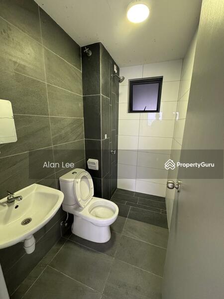 Service Residence for Sale at Traders Garden @ Cheras Selatan - Alan Lee - Bathroom - PropertyGuru.com.my