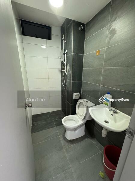Service Residence for Sale at Traders Garden @ Cheras Selatan - Alan Lee - Bathroom - PropertyGuru.com.my
