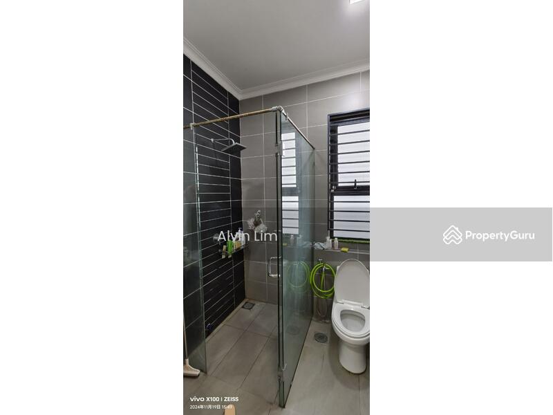 2-storey Terraced House for Sale in Shah Alam (Selangor) - Alvin Lim - Bathroom - PropertyGuru.com.my