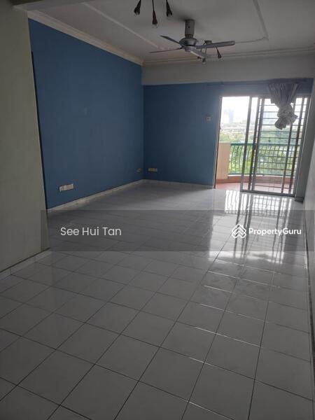 Kondominium untuk Dijual di Mutiara Sentul - See Hui Tan - Living Room - PropertyGuru.com.my