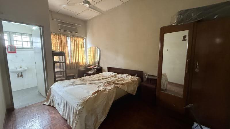 Rumah Bandar untuk Dijual di Melaka (Melaka City) - Jean Tay - Bedroom - PropertyGuru.com.my