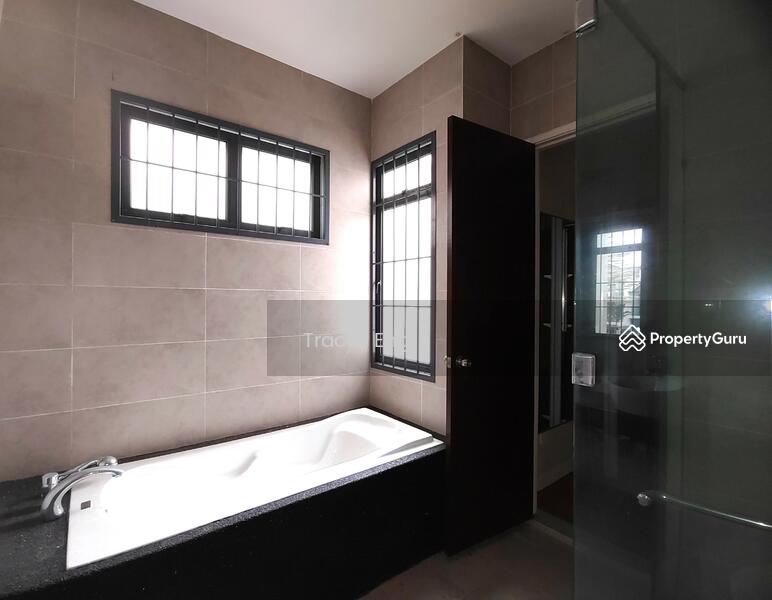 Master Bathroom with Bathtub