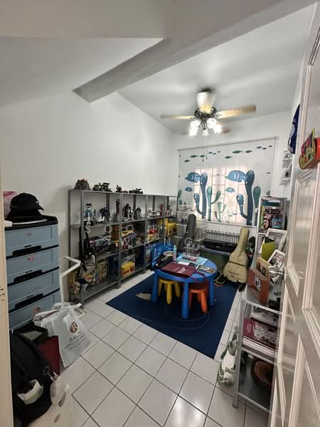 Rumah Teres untuk Dijual di Bandar Utama 1 (Bandar Utama) - Sandra Wang - Study - PropertyGuru.com.my