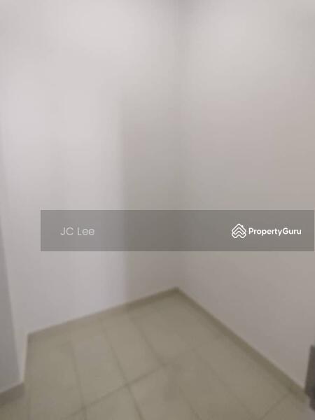 Maid / store room