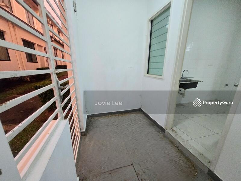 2-storey Terraced House for Sale in Eco Majestic (Semenyih) - Jovie Lee - Yard - PropertyGuru.com.my