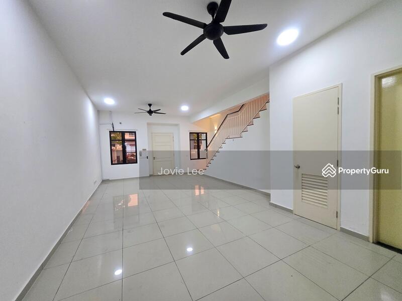 2-storey Terraced House for Sale in Eco Majestic (Semenyih) - Jovie Lee - Living Room - PropertyGuru.com.my