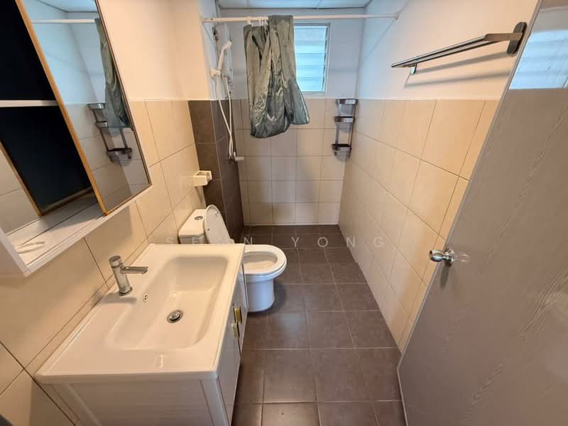 Apartment for Sale at Danau Ria - Sean Yong - Bathroom - PropertyGuru.com.my