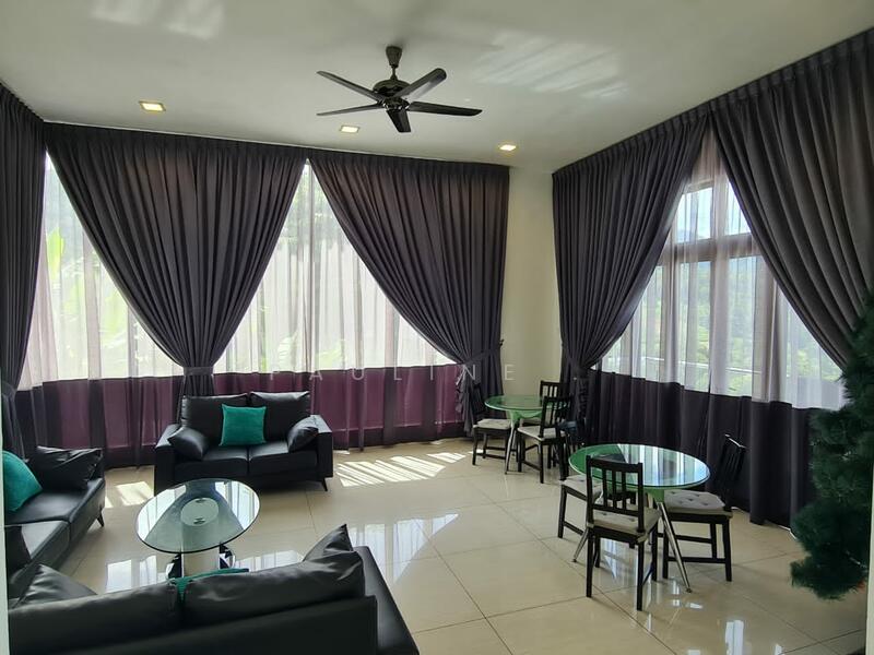 Rumah Banglo untuk Dijual di Taman Rimba (Mentakab) - Pauline . - Living Room - PropertyGuru.com.my