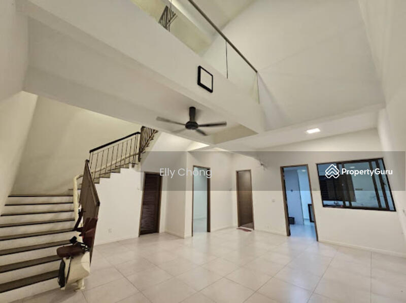3-storey Terraced House for Sale in Taman Juara Jaya (Cheras) - Elly Chong - Living Room - PropertyGuru.com.my