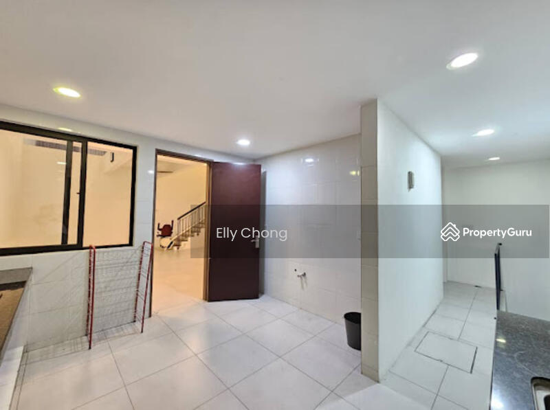 3-storey Terraced House for Sale in Taman Juara Jaya (Cheras) - Elly Chong - Kitchen - PropertyGuru.com.my