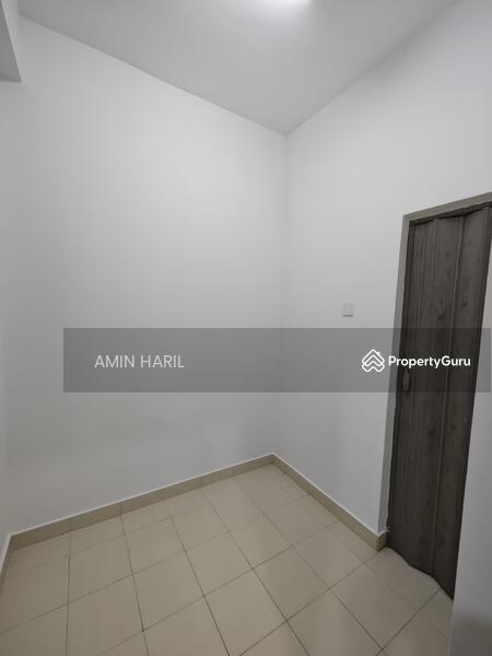Maid/Store room