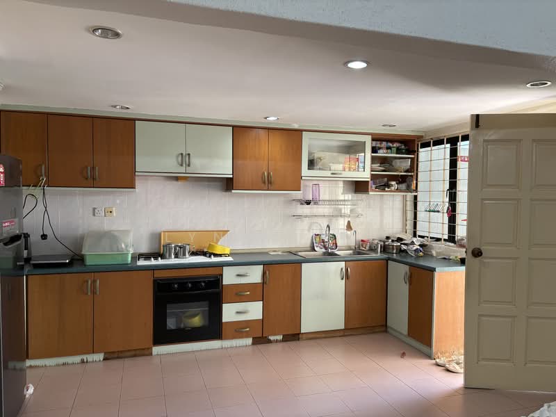 Semi-Detached House for Sale in Tanjung Bungah (Penang) - Lynn Teng - Kitchen - PropertyGuru.com.my