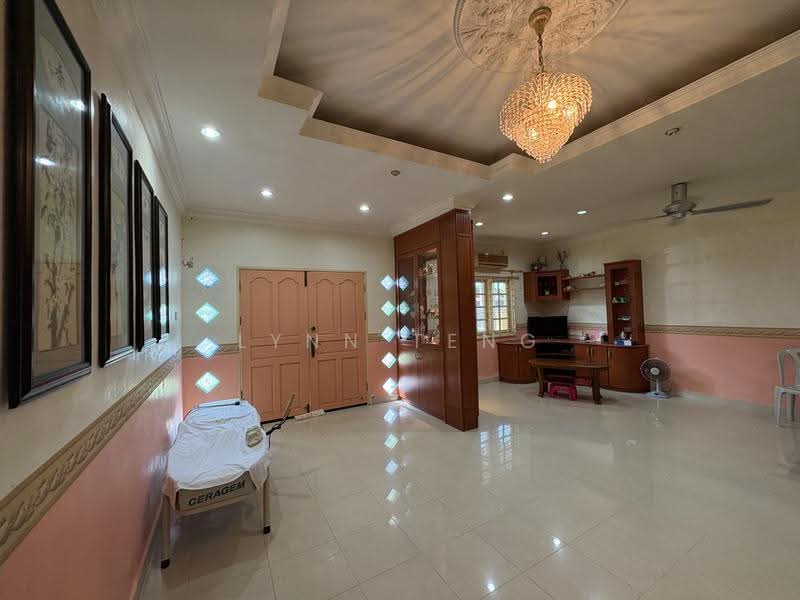 Rumah Berkembar untuk Dijual di Permai Jaya (Tanjung Bungah) - Lynn Teng - Living Room - PropertyGuru.com.my