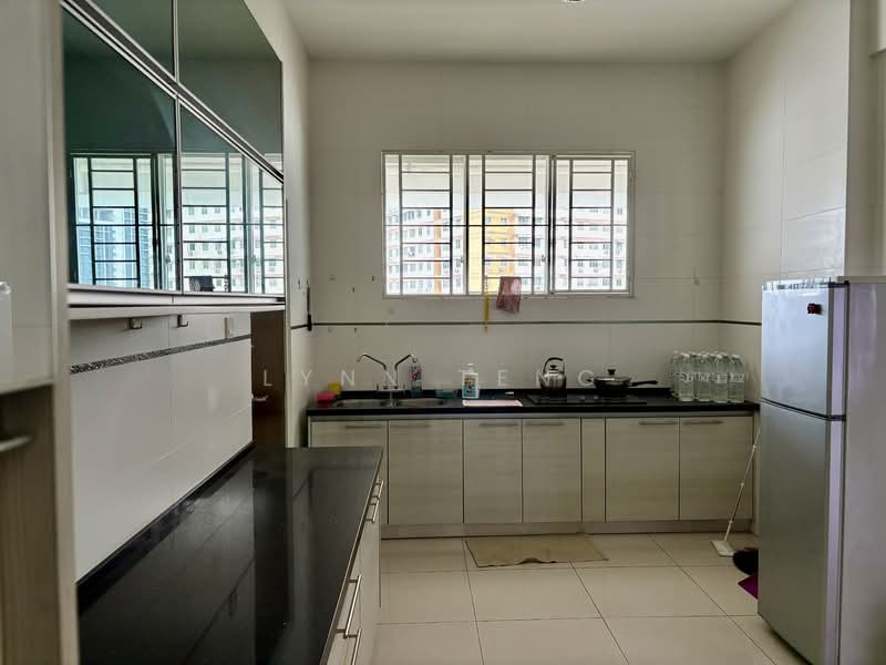 Condominium for Sale at D'Zone Condominium, Penang - Lynn Teng - Kitchen - PropertyGuru.com.my