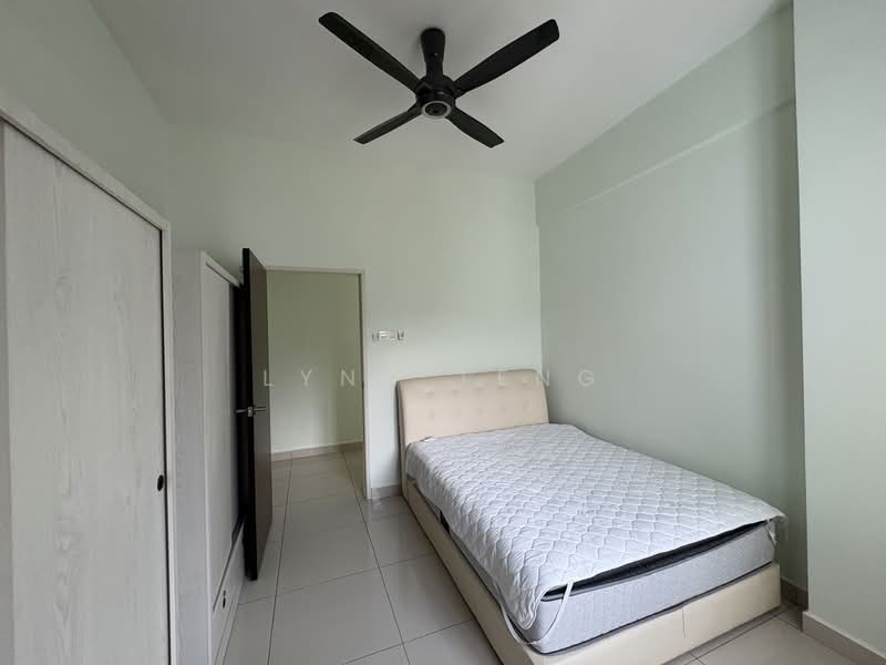 Condominium for Sale at D'Zone Condominium, Penang - Lynn Teng - Bedroom - PropertyGuru.com.my