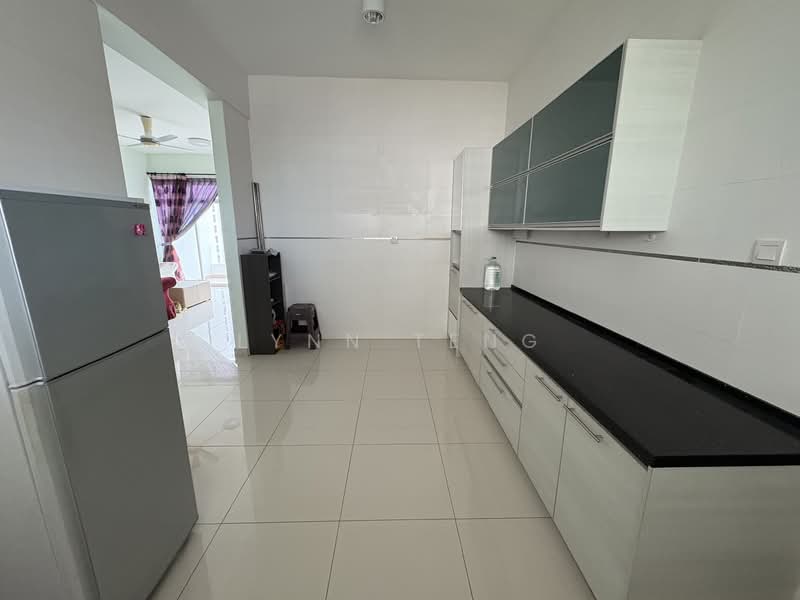 Condominium for Sale at D'Zone Condominium, Penang - Lynn Teng - Kitchen - PropertyGuru.com.my