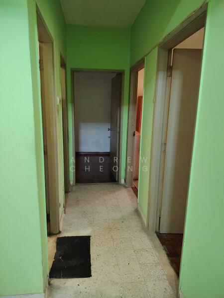 Apartment for Sale at Kuchai Entrepreneurs Park Apartment - Andrew Cheong - Corridor - PropertyGuru.com.my