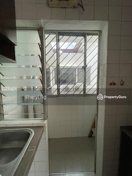 Kondominium untuk Dijual di Bukit Gembira Condominium - Sheryl Ng - Kitchen - PropertyGuru.com.my