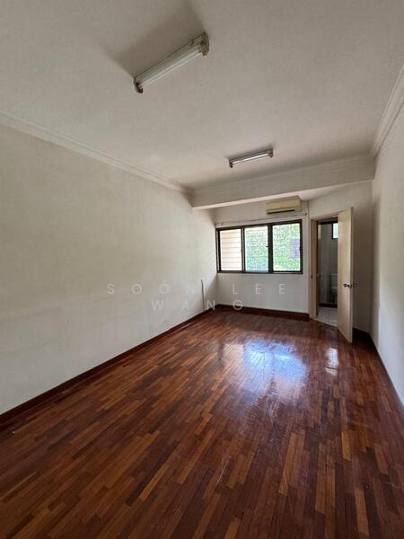 2.5-storey Terraced House for Sale in Bandar Utama 6 (Bandar Utama) - Soon Lee Wang - Bedroom - PropertyGuru.com.my