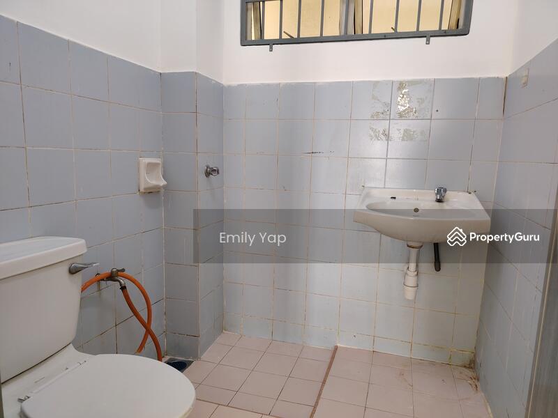 Common Bathroom