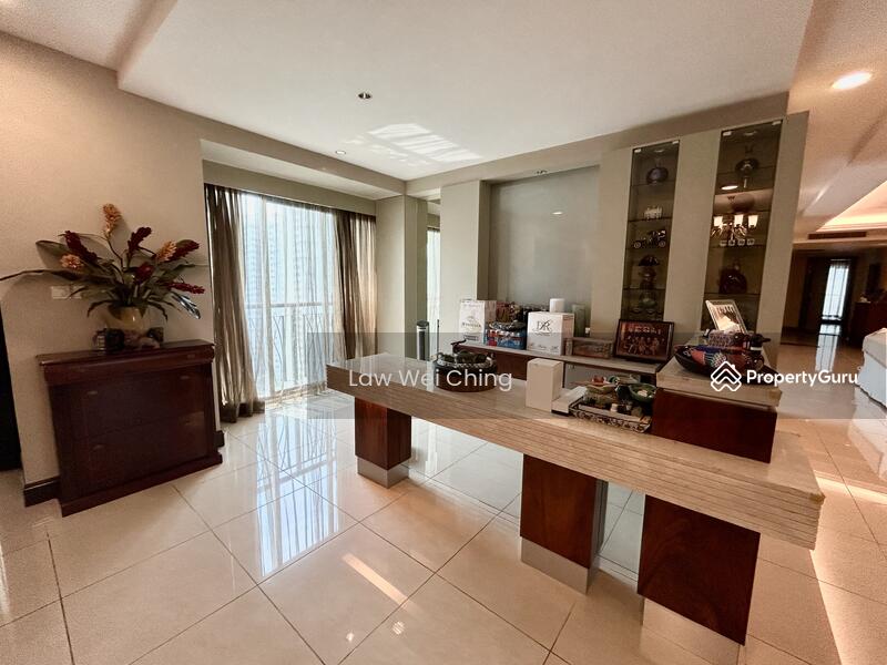 Home bar 