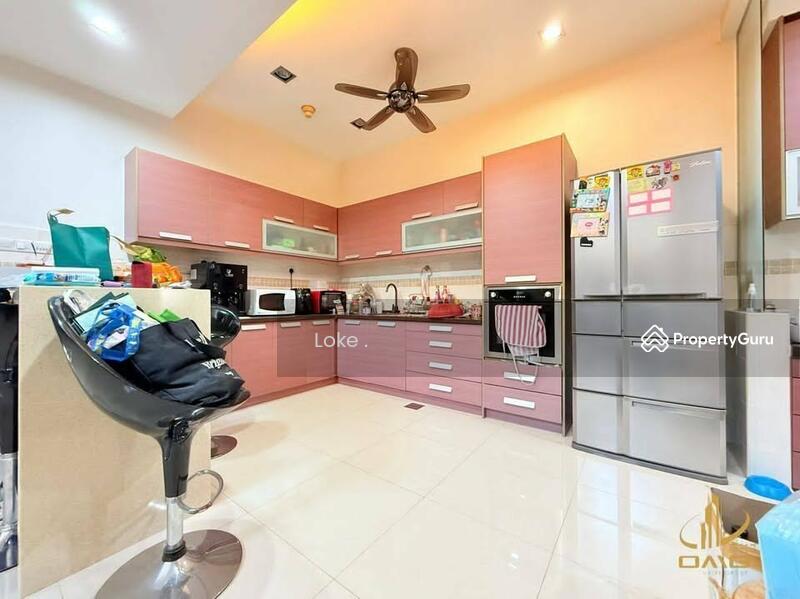 Rumah Berkembar untuk Dijual di Setia Damai (Setia Alam) - Loke . - Kitchen - PropertyGuru.com.my