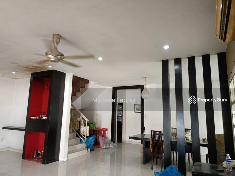Rumah Berkembar untuk Dijual di Bandar Baru Sri Klebang (Chemor) - Michele Leong - Living Room - PropertyGuru.com.my