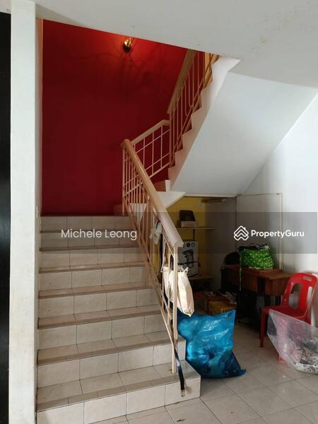 Rumah Berkembar untuk Dijual di Bandar Baru Sri Klebang (Chemor) - Michele Leong - Entrance - PropertyGuru.com.my