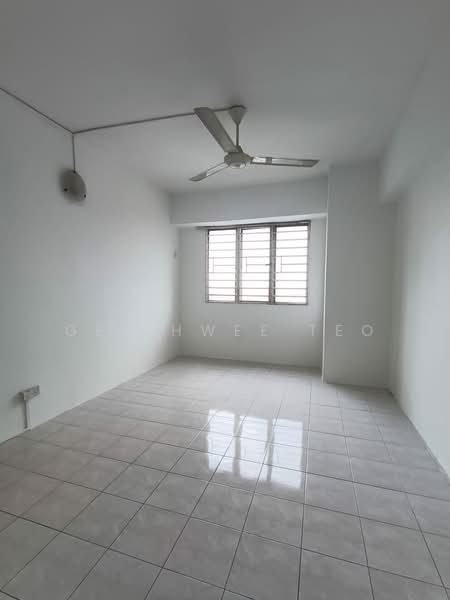 Service Residence for Sale at Rhythm Avenue - Gek Hwee Teo - bedroom - PropertyGuru.com.my