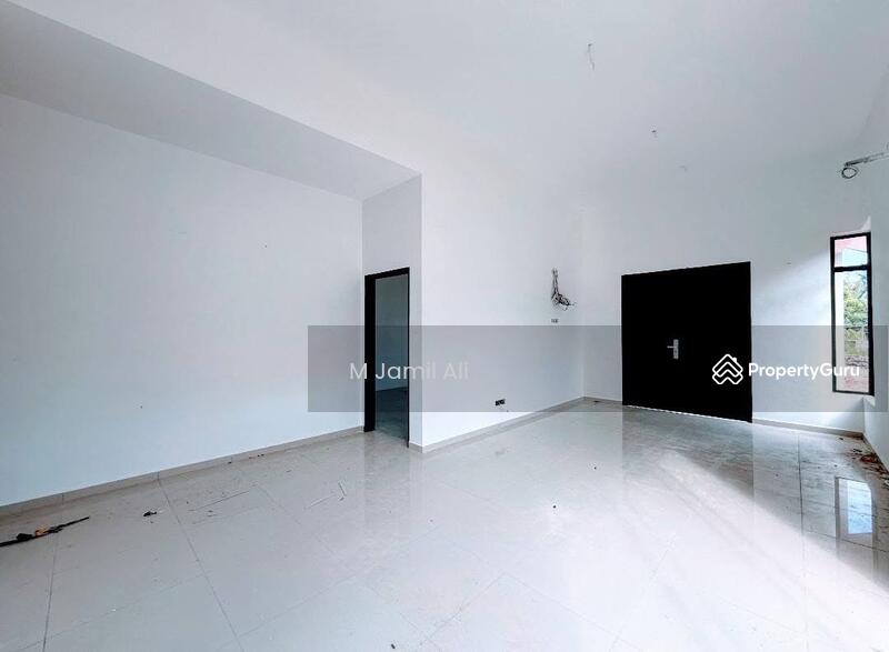 Interior Ruang Tamu Luas