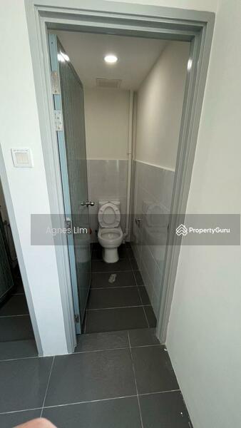 Factory for Sale in Batu Kawan (Penang) - Agnes Lim - Bathroom - PropertyGuru.com.my