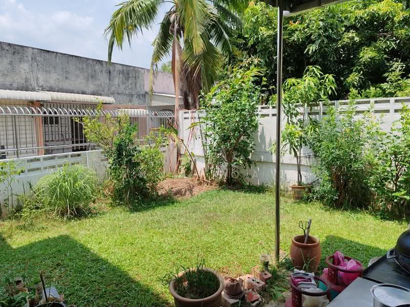 Semi-Detached House for Sale in Taman Desa Wangsa (Batu Maung) - Anna Koay - Garden - PropertyGuru.com.my