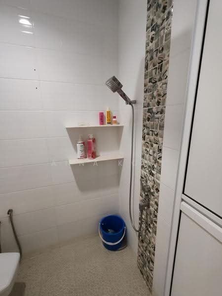 Semi-Detached House for Sale in Taman Desa Wangsa (Batu Maung) - Anna Koay - Bathroom - PropertyGuru.com.my