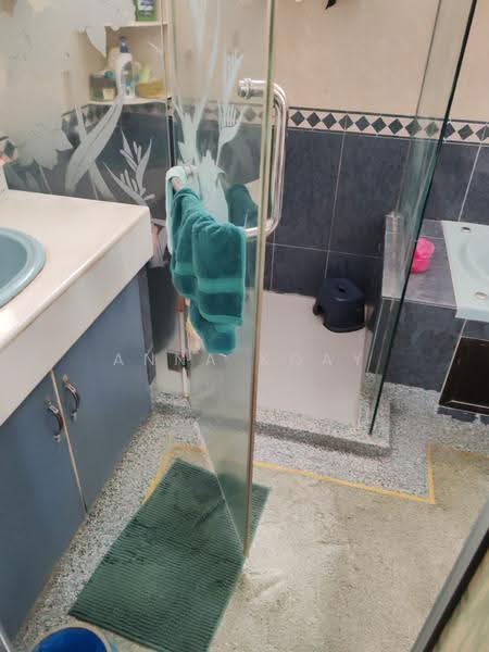 Semi-Detached House for Sale in Taman Desa Wangsa (Batu Maung) - Anna Koay - Bathroom - PropertyGuru.com.my
