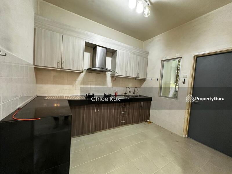 2-storey Terraced House for Sale in Kota Emerald (Rawang) - Chloe Kok - Kitchen - PropertyGuru.com.my
