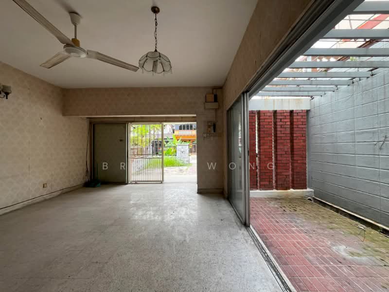 2-storey Terraced House for Sale in SS 21, Damansara Utama (Petaling Jaya) - Bryan Wong - Living Room - PropertyGuru.com.my