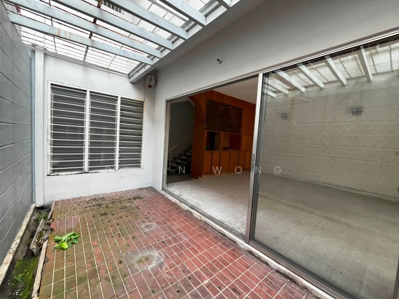 2-storey Terraced House for Sale in SS 21, Damansara Utama (Petaling Jaya) - Bryan Wong - Living Room - PropertyGuru.com.my