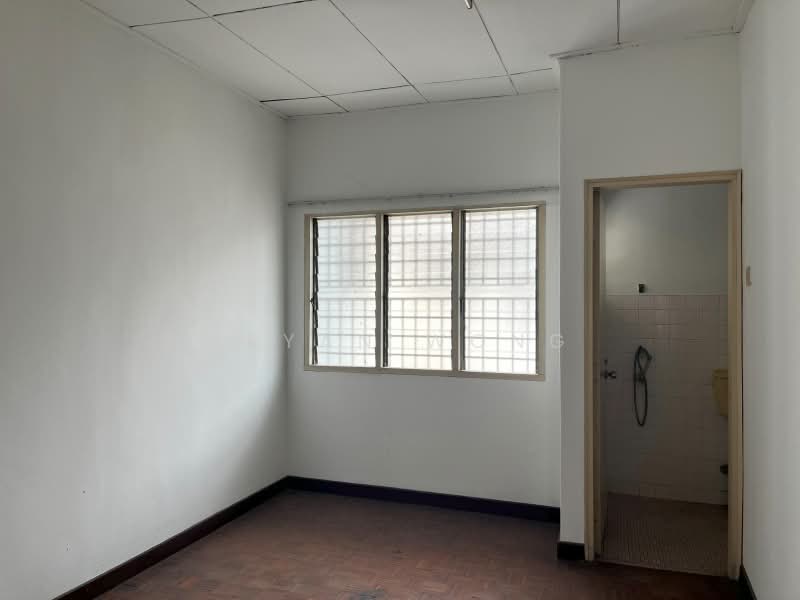 2-storey Terraced House for Sale in SS 21, Damansara Utama (Petaling Jaya) - Bryan Wong - Bathroom - PropertyGuru.com.my