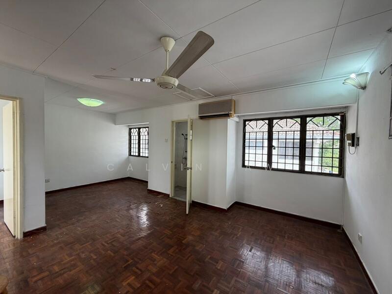 2.5-storey Terraced House for Sale in Bandar Utama 11 (Bandar Utama) - Calvin Law - Bedroom - PropertyGuru.com.my