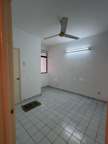 2.5-storey Terraced House for Sale in Bandar Utama 11 (Bandar Utama) - Calvin Law - Interior - PropertyGuru.com.my