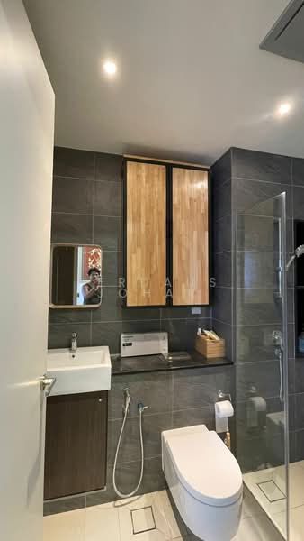 Service Residence for Rent at Lot 15 - Ferdaus Johar - Bathroom - PropertyGuru.com.my