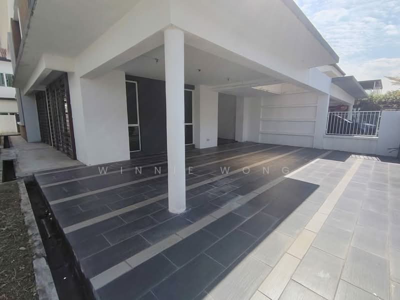 Semi-Detached House for Sale in Seri Kembangan (Selangor) - Winnie Wong - Exterior - PropertyGuru.com.my