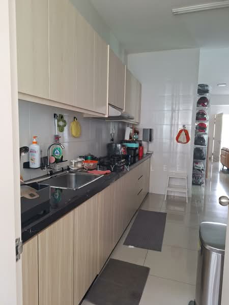 Rumah Teres 2 Tingkat untuk Dijual di Eco Majestic (Semenyih) - Jesslyn Lee - Kitchen - PropertyGuru.com.my