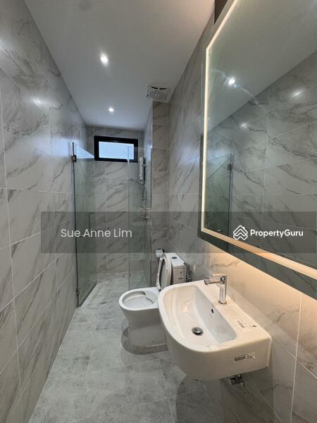 3-storey Terraced House for Rent in Batu Ferringhi (Penang) - Sue Anne Lim - Bathroom - PropertyGuru.com.my