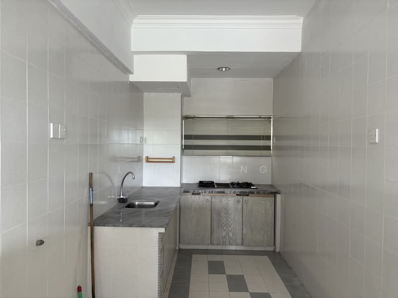 Apartment for Sale at Aquarius Apartment - Lynn Teng - Kitchen - PropertyGuru.com.my