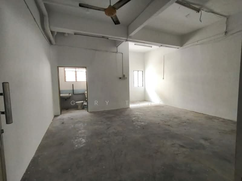 Kedai untuk Dijual di Bandar Lahat Baru (Lahat) - Gary Tang - Interior - PropertyGuru.com.my