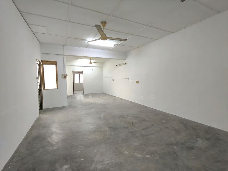 Kedai untuk Dijual di Bandar Lahat Baru (Lahat) - Gary Tang - Interior - PropertyGuru.com.my