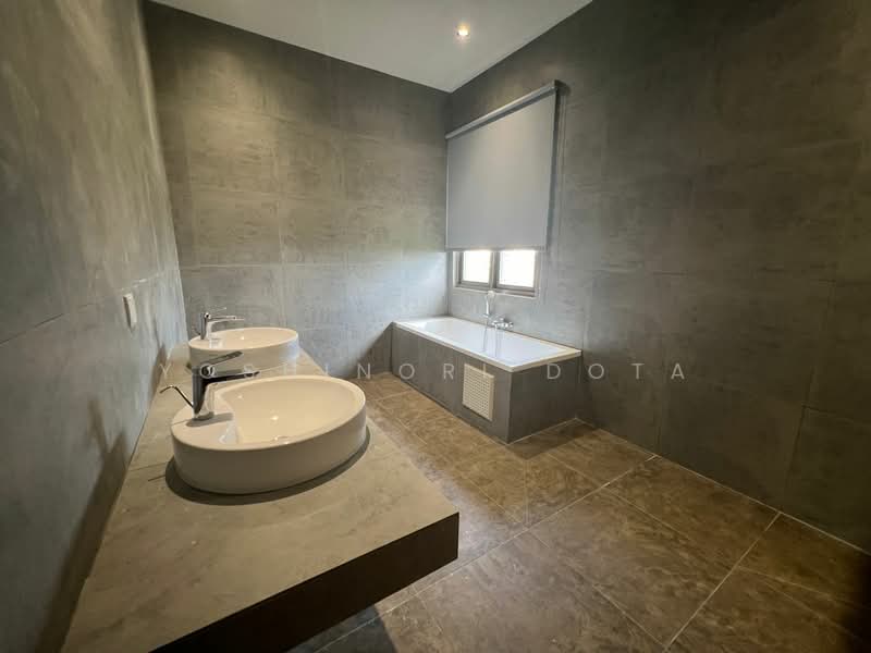 Santuari Park Pantai untuk Untuk Dijual - RM 10,000,000, Feb 2026 - Bathroom - PropertyGuru.com.my